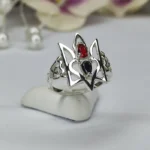 Жіноча патріотична каблучка Тризуб з камінцями